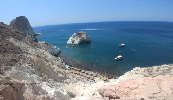 White-Beach600